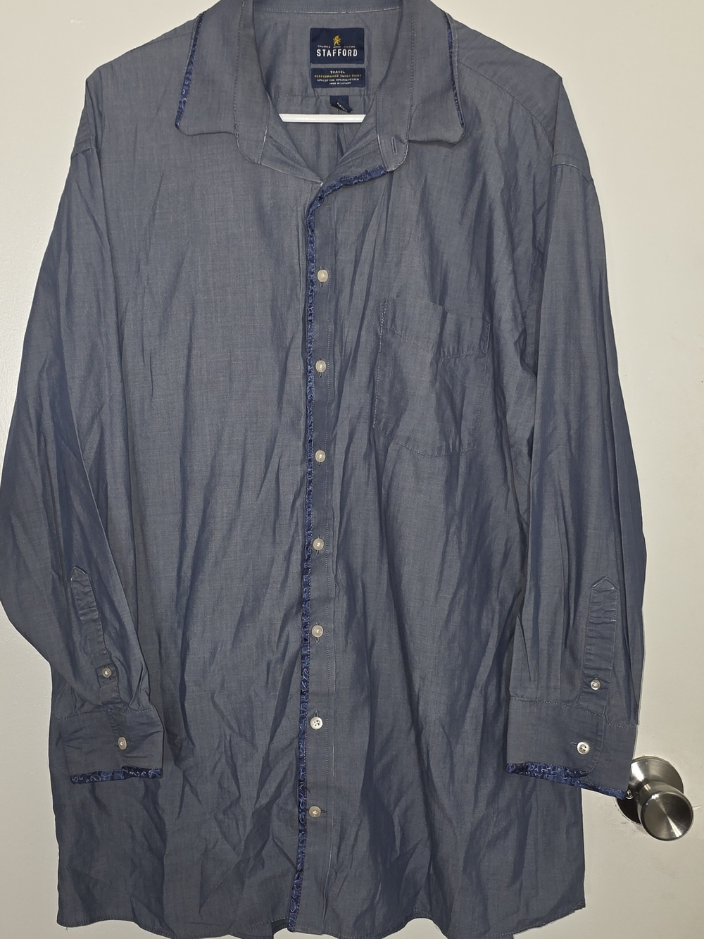 Stafford Men's Chambray Blue Button-Down Shirt with Contrast Trim